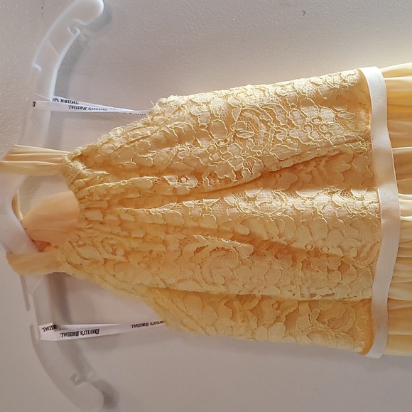 Women's size 2 David's Bridal dress - Picture 2 of 5